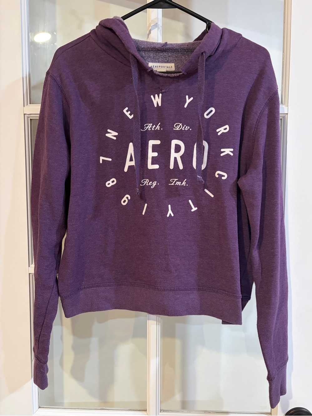 AeroPostale Purple Hoodie Women’s L Large Logo Y2K Loungewear Athleisure
